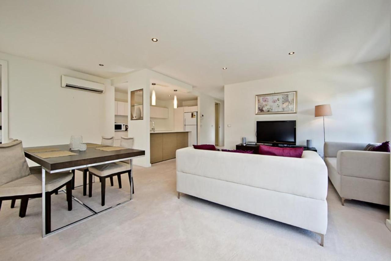 Trieste - Kingston Apartment キャンベラ エクステリア 写真