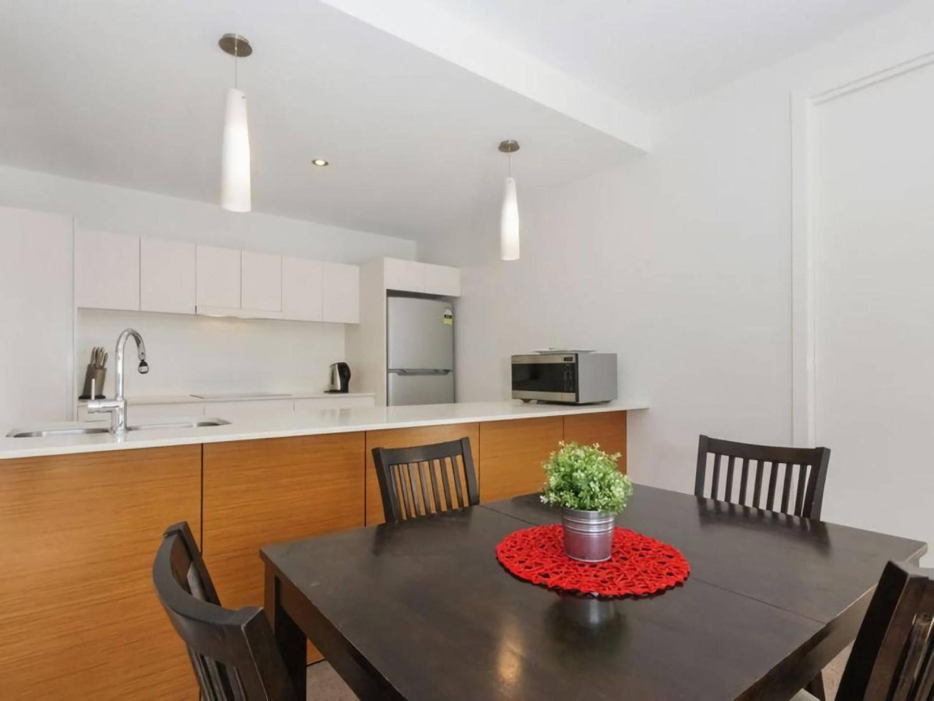 Trieste - Kingston Apartment キャンベラ エクステリア 写真