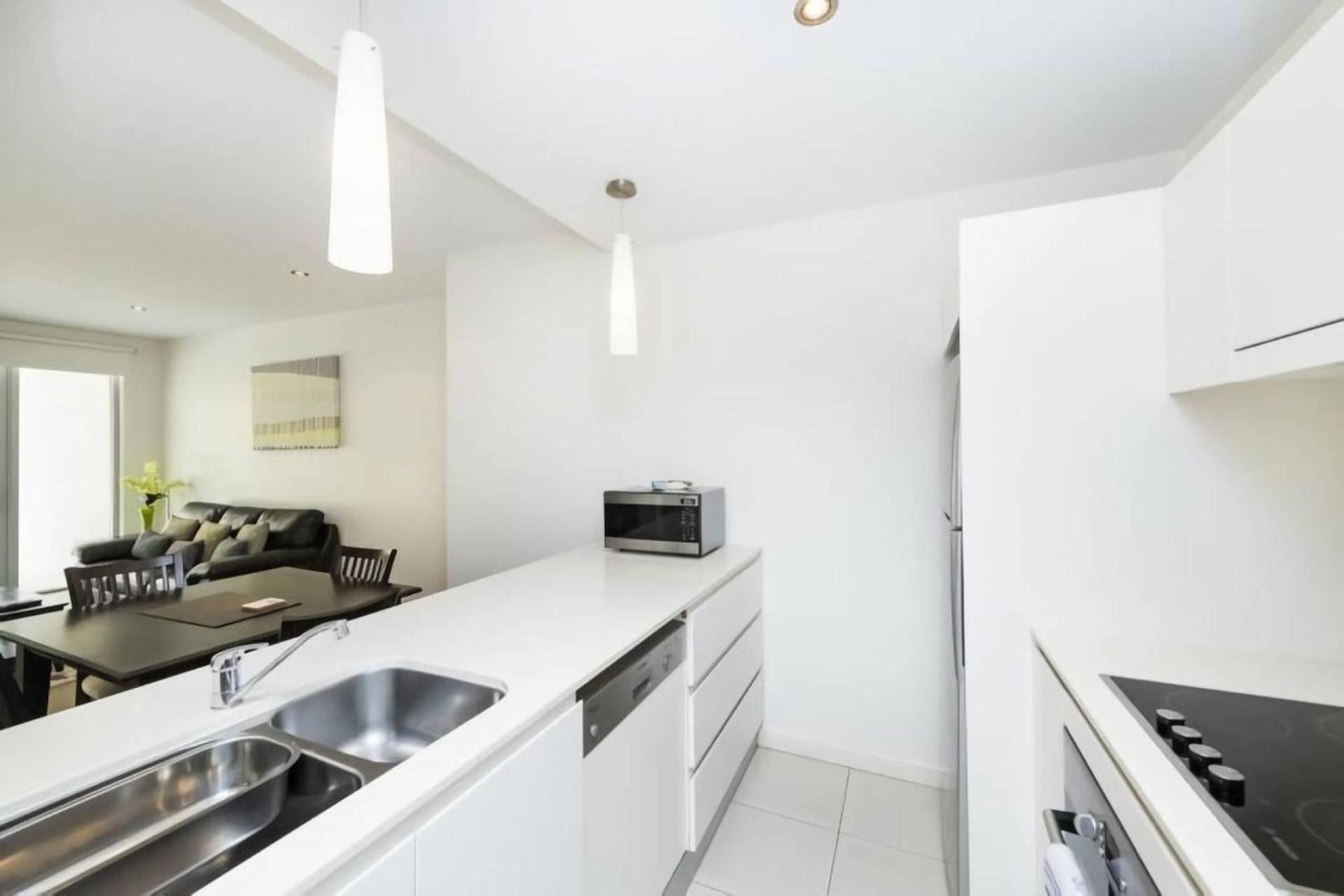 Trieste - Kingston Apartment キャンベラ エクステリア 写真