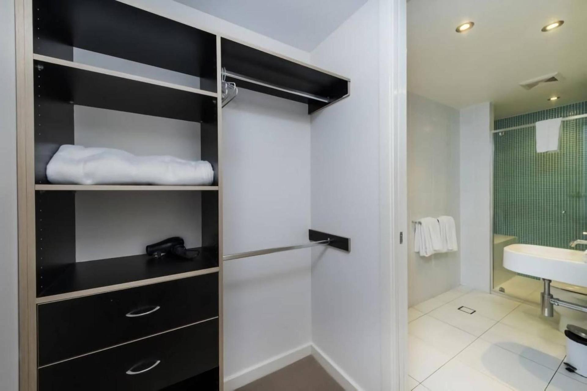 Trieste - Kingston Apartment キャンベラ エクステリア 写真