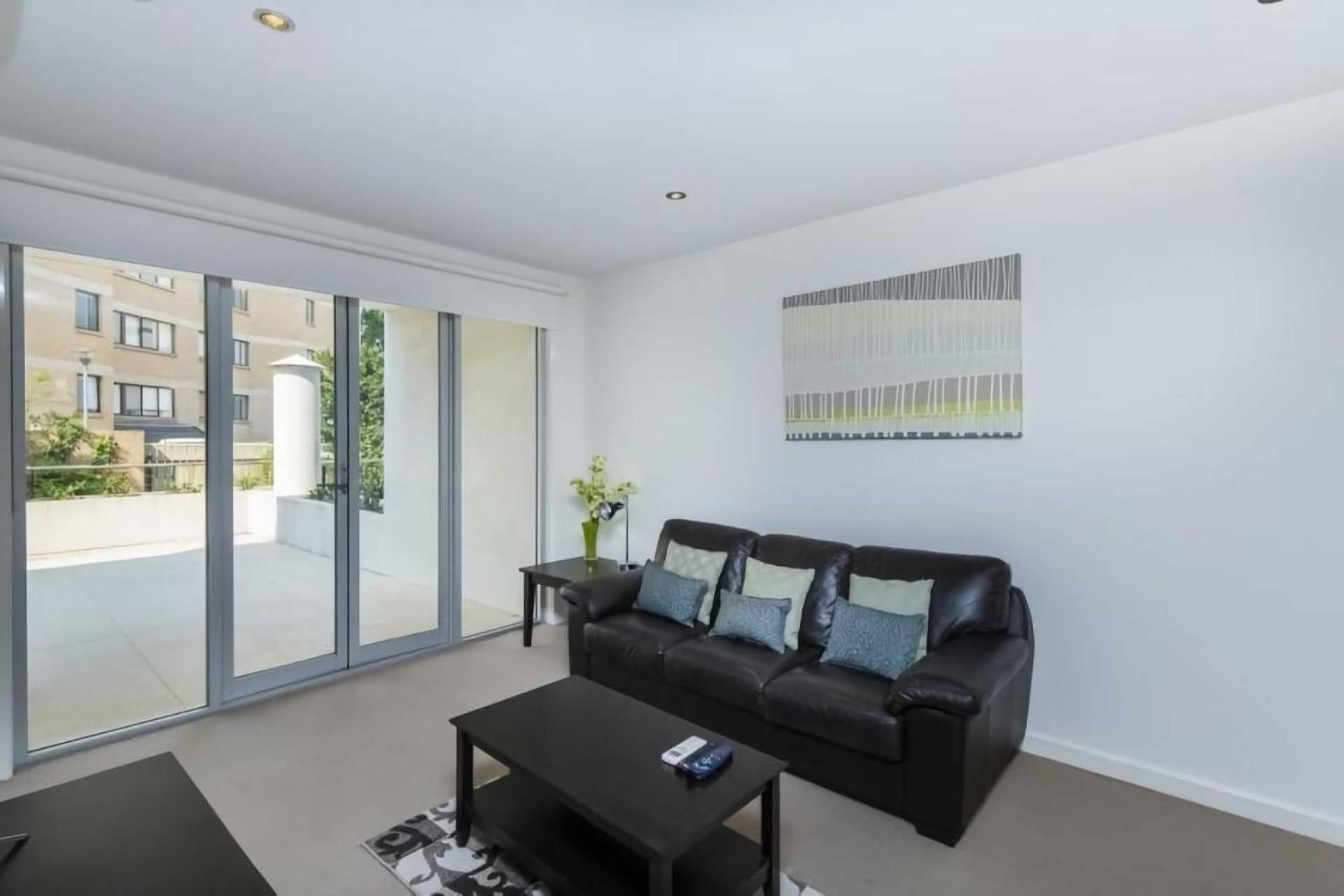 Trieste - Kingston Apartment キャンベラ エクステリア 写真